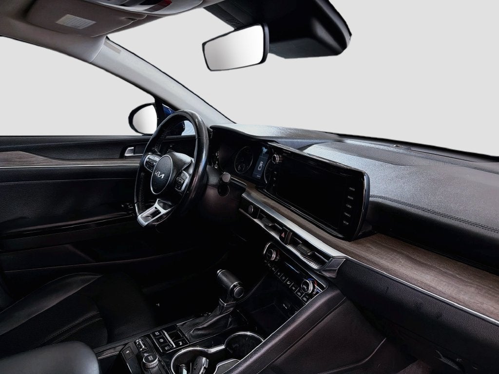 2023 Kia K5 EX