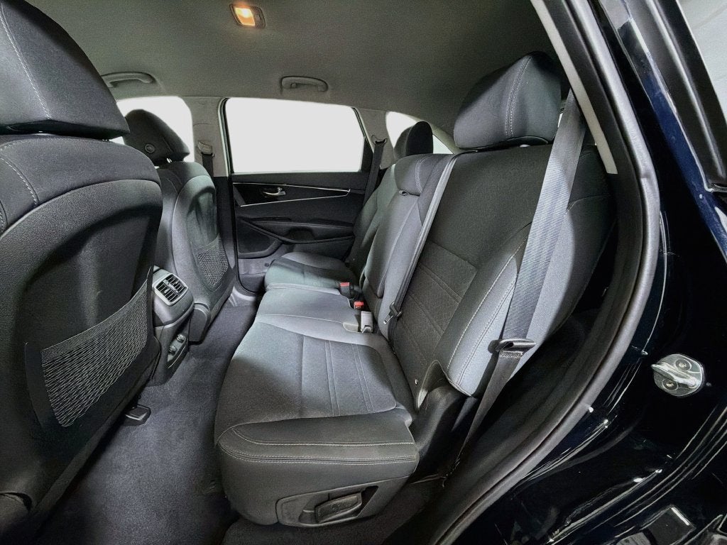2020 Kia Sorento S V6