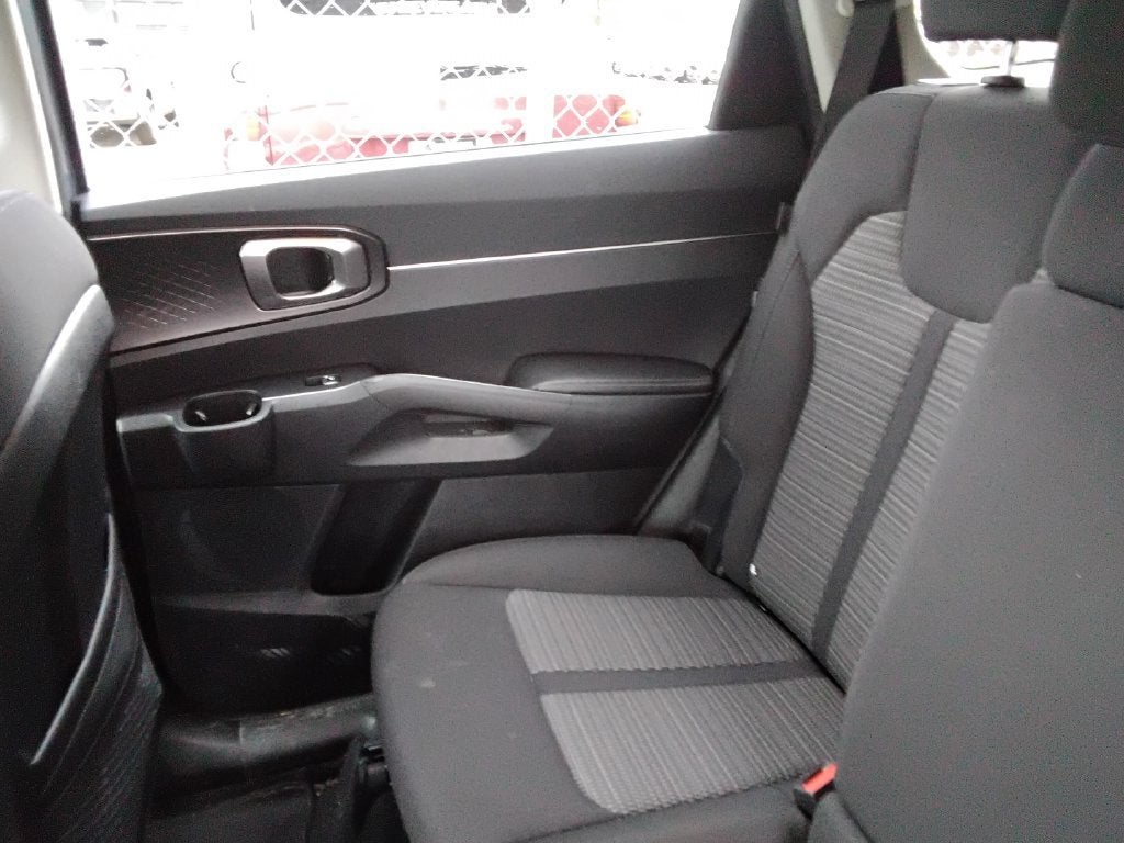 2024 Kia Sorento LX