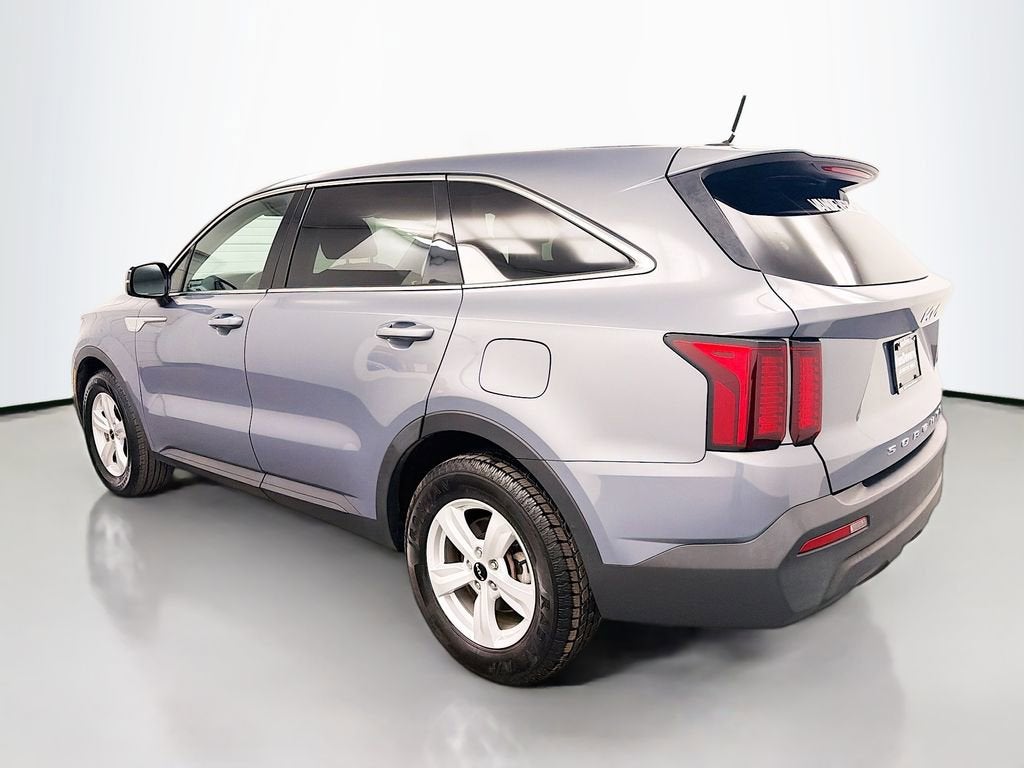 2022 Kia Sorento LX