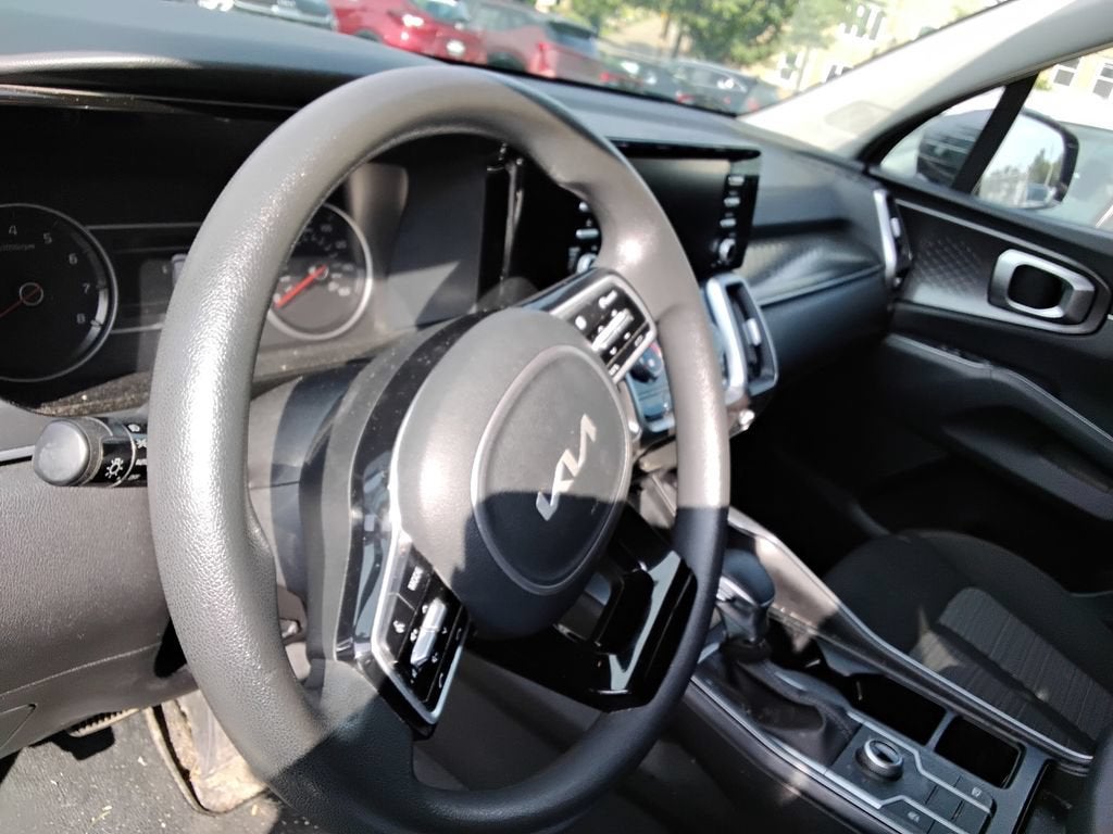 2022 Kia Sorento LX