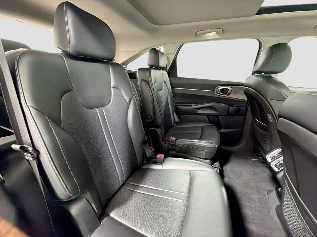 2023 Kia Sorento X-Line EX