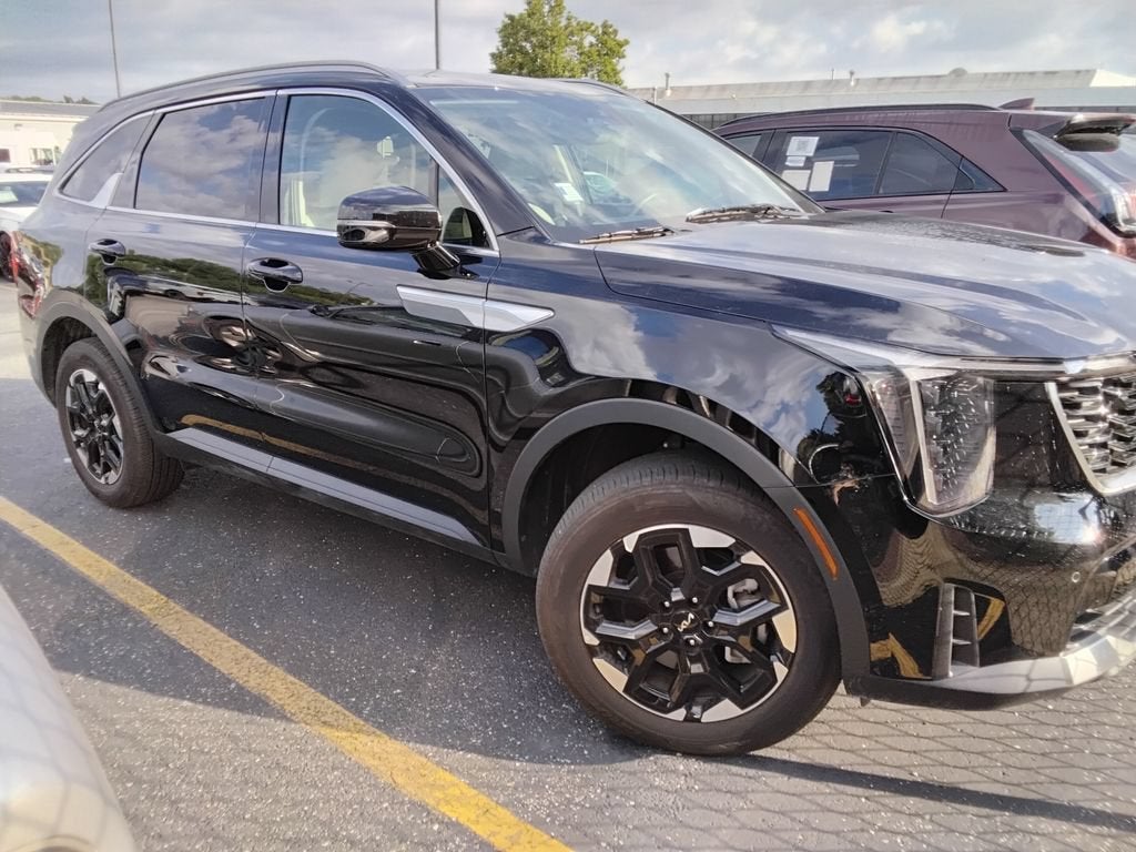 2025 Kia Sorento S