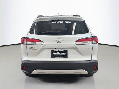 2024 Toyota Corolla Cross LE