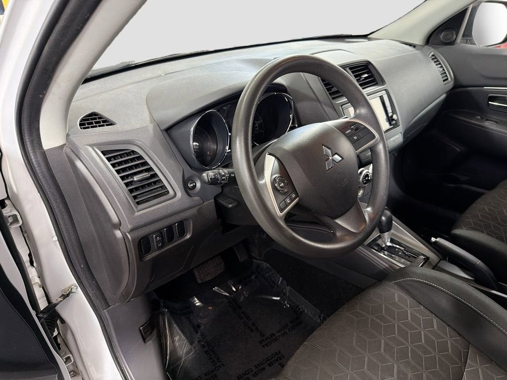 2023 Mitsubishi Outlander Sport ES
