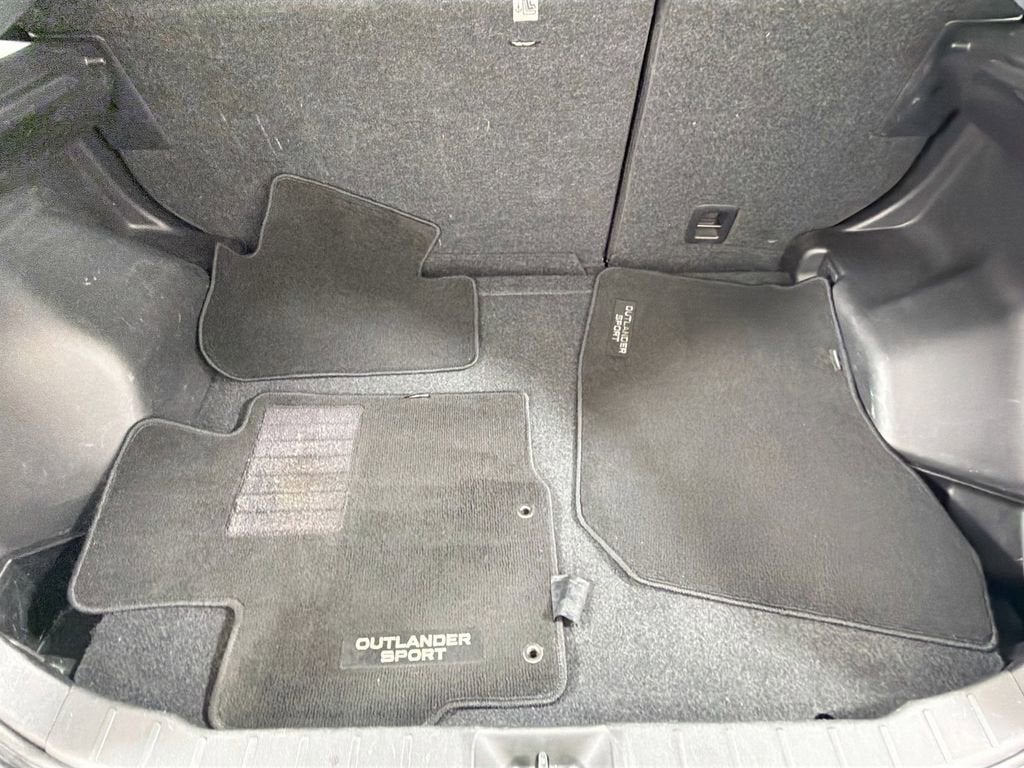 2023 Mitsubishi Outlander Sport ES