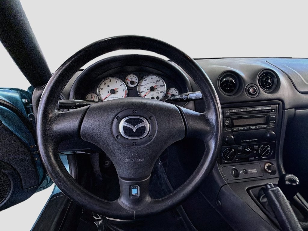 2002 Mazda Mazda MX-5 Miata Cloth