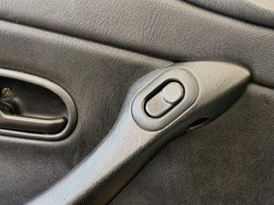 2002 Mazda Mazda MX-5 Miata Cloth