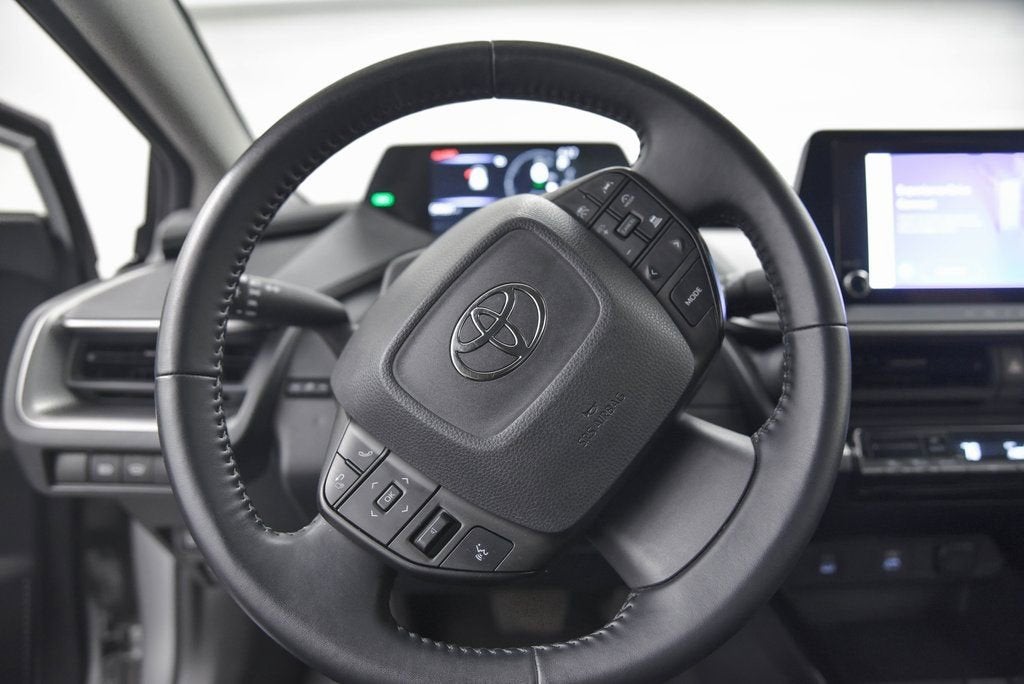2023 Toyota Prius LE