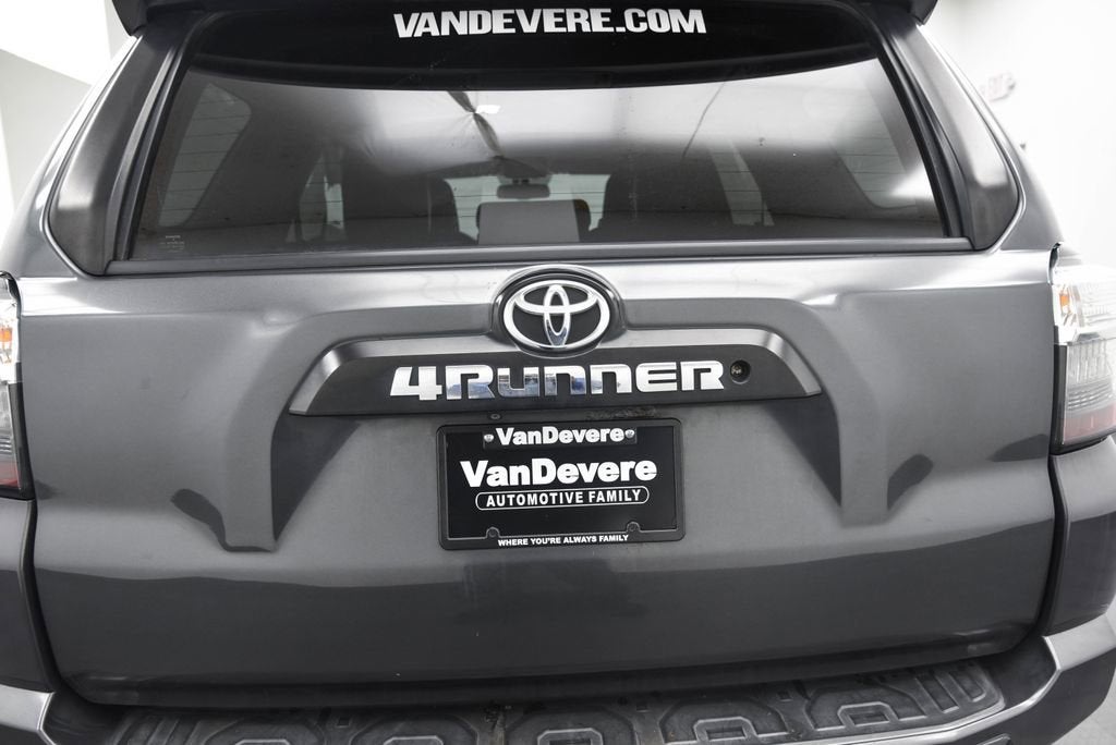 2016 Toyota 4Runner Limited