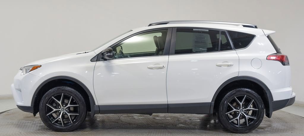 2018 Toyota RAV4 SE