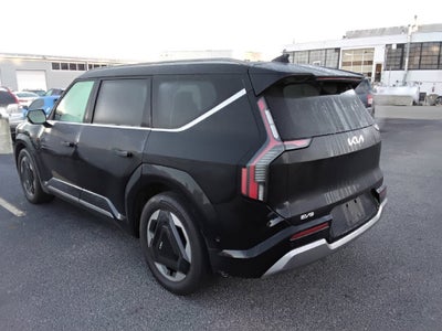 2024 Kia EV9 Land