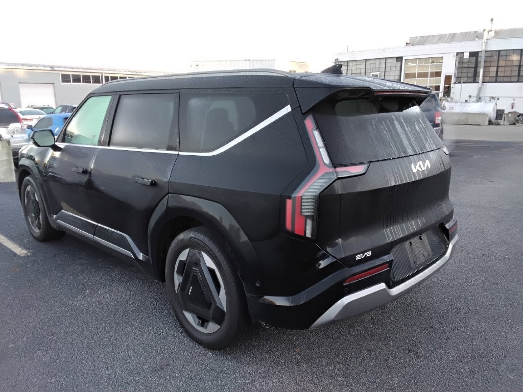 2024 Kia EV9 Land