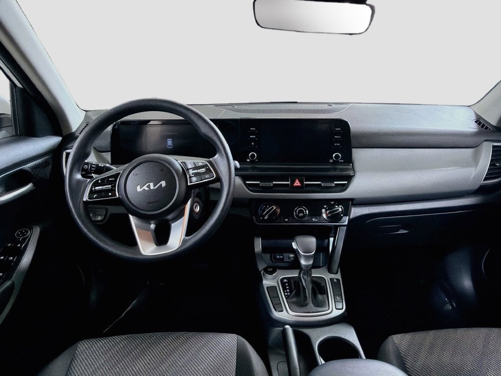 2025 Kia Seltos LX