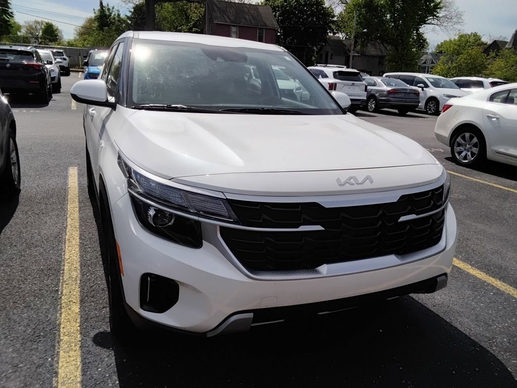 2024 Kia Seltos LX