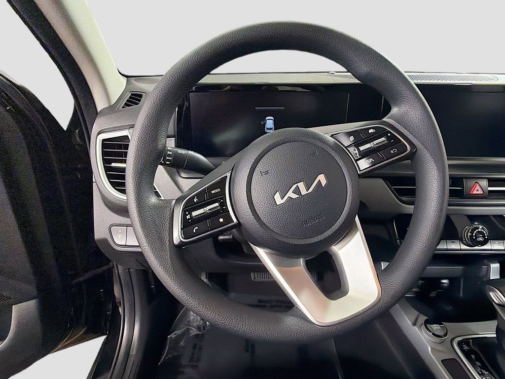 2025 Kia Seltos LX