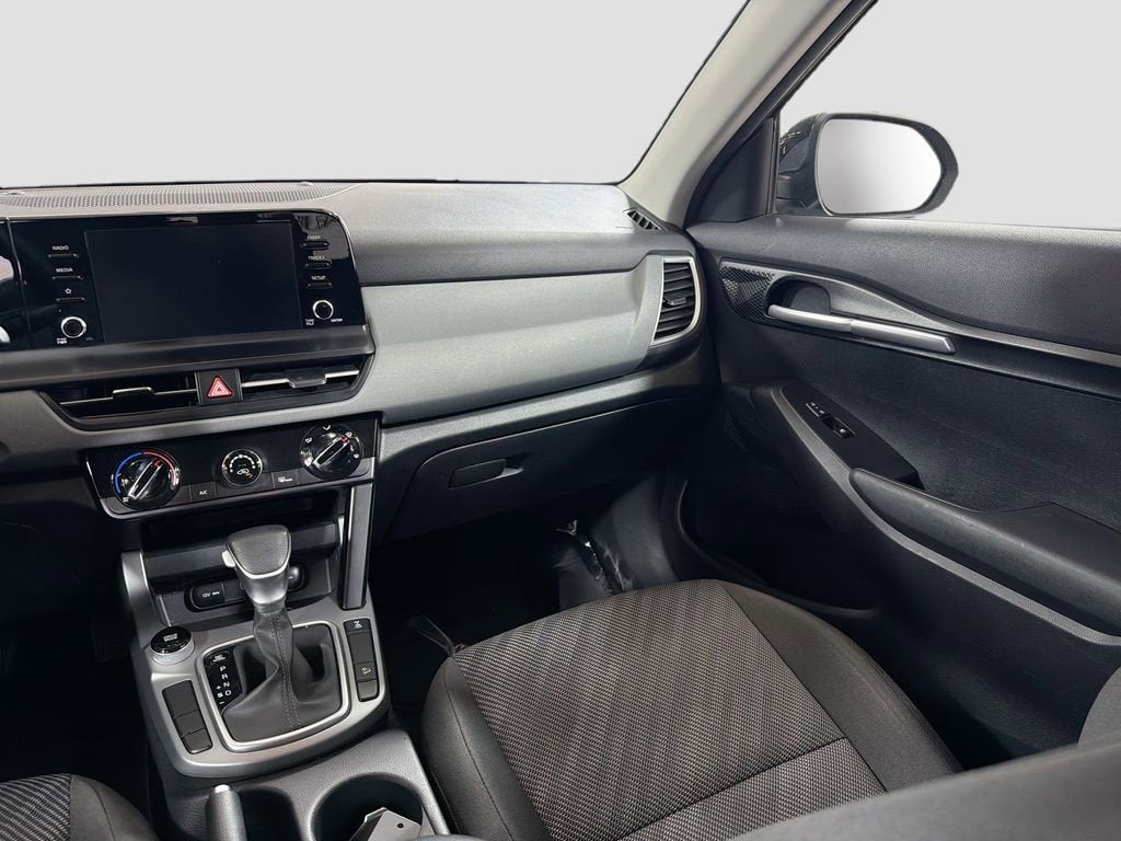 2025 Kia Seltos LX