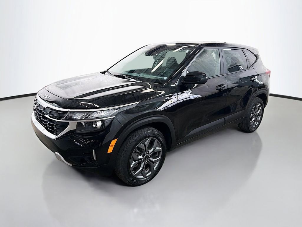 2025 Kia Seltos LX