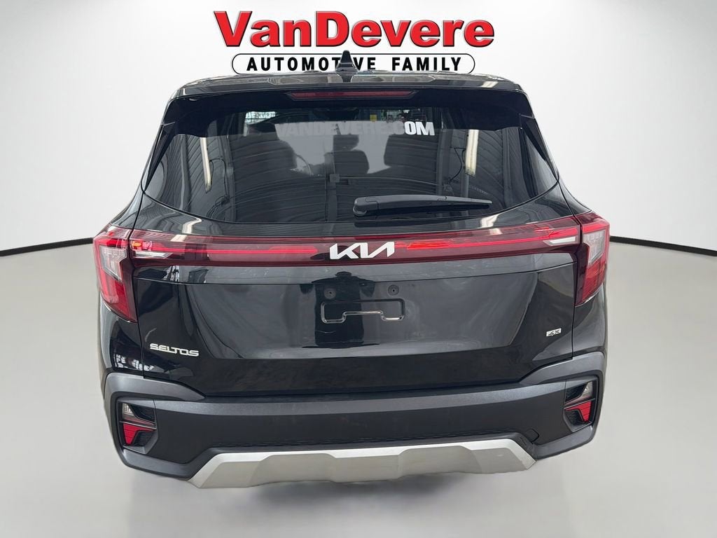2025 Kia Seltos LX