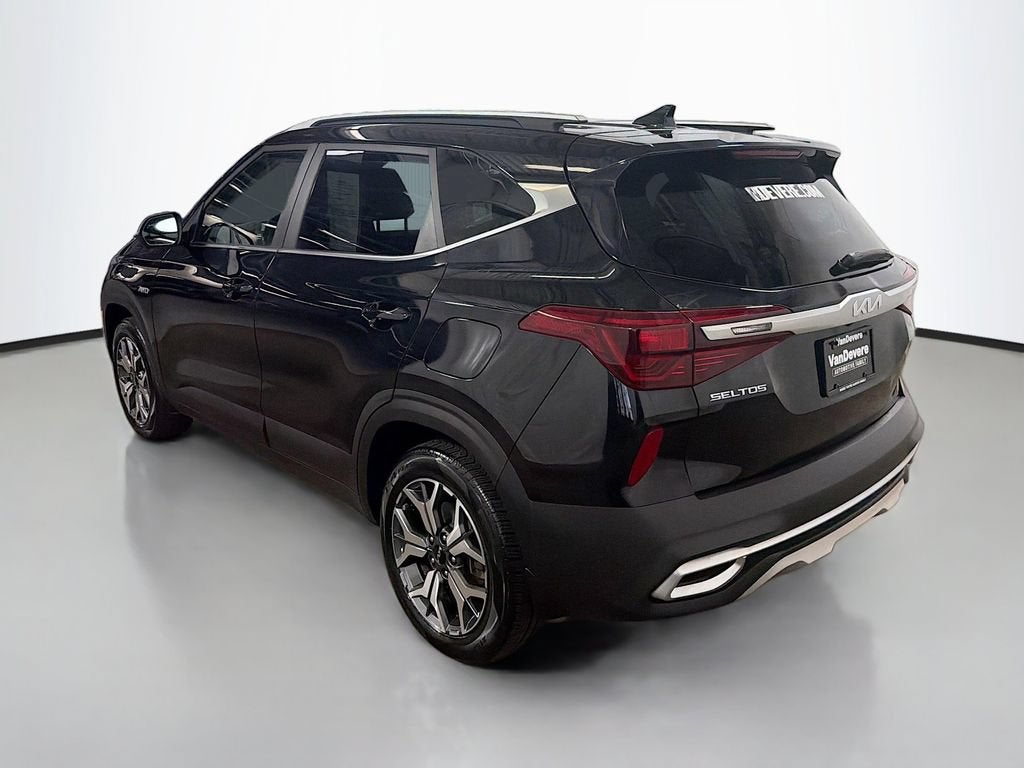 2023 Kia Seltos EX