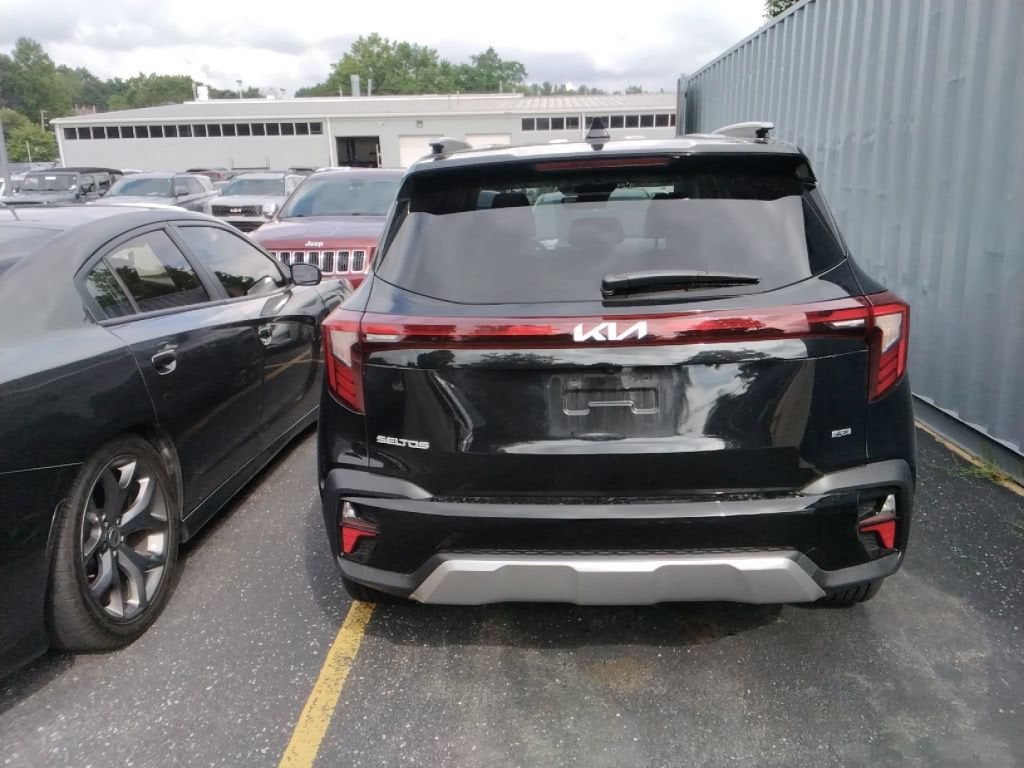 2024 Kia Seltos S