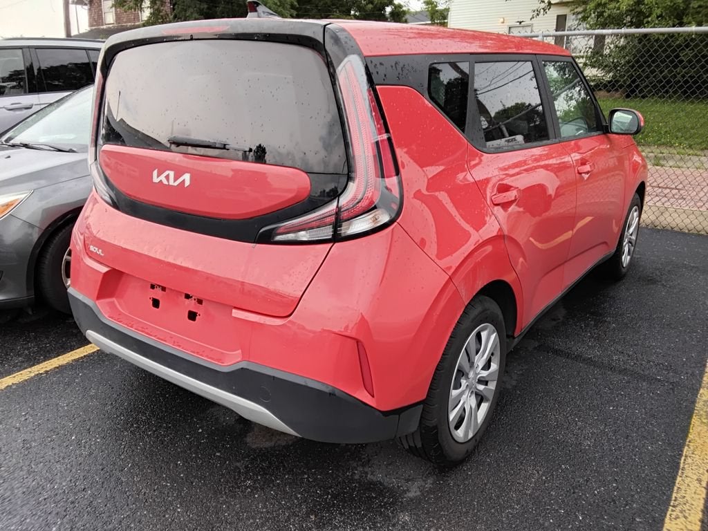 2023 Kia Soul LX