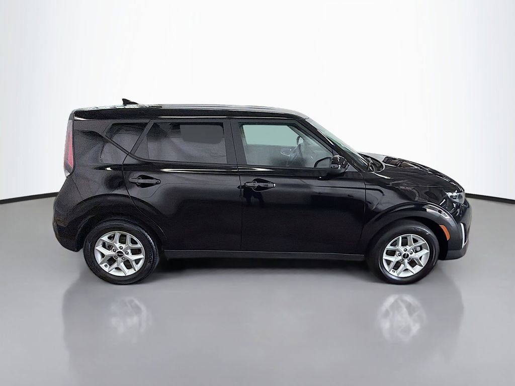 2025 Kia Soul S