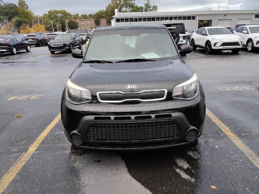 2016 Kia Soul Base