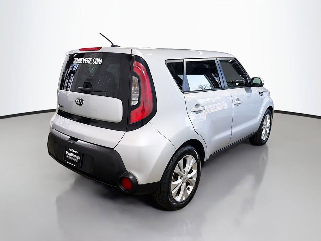2015 Kia Soul +