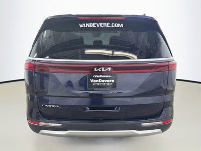 2023 Kia Carnival LX
