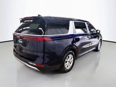 2023 Kia Carnival LX