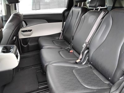 2022 Kia Carnival LXS