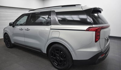2025 Kia Carnival SX