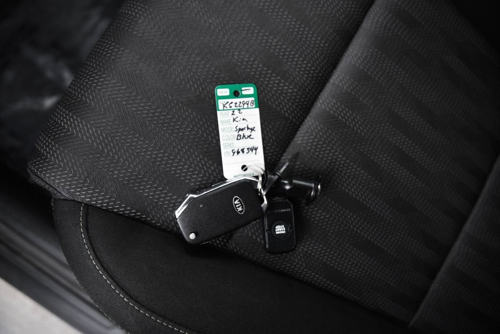 2022 Kia Sportage LX