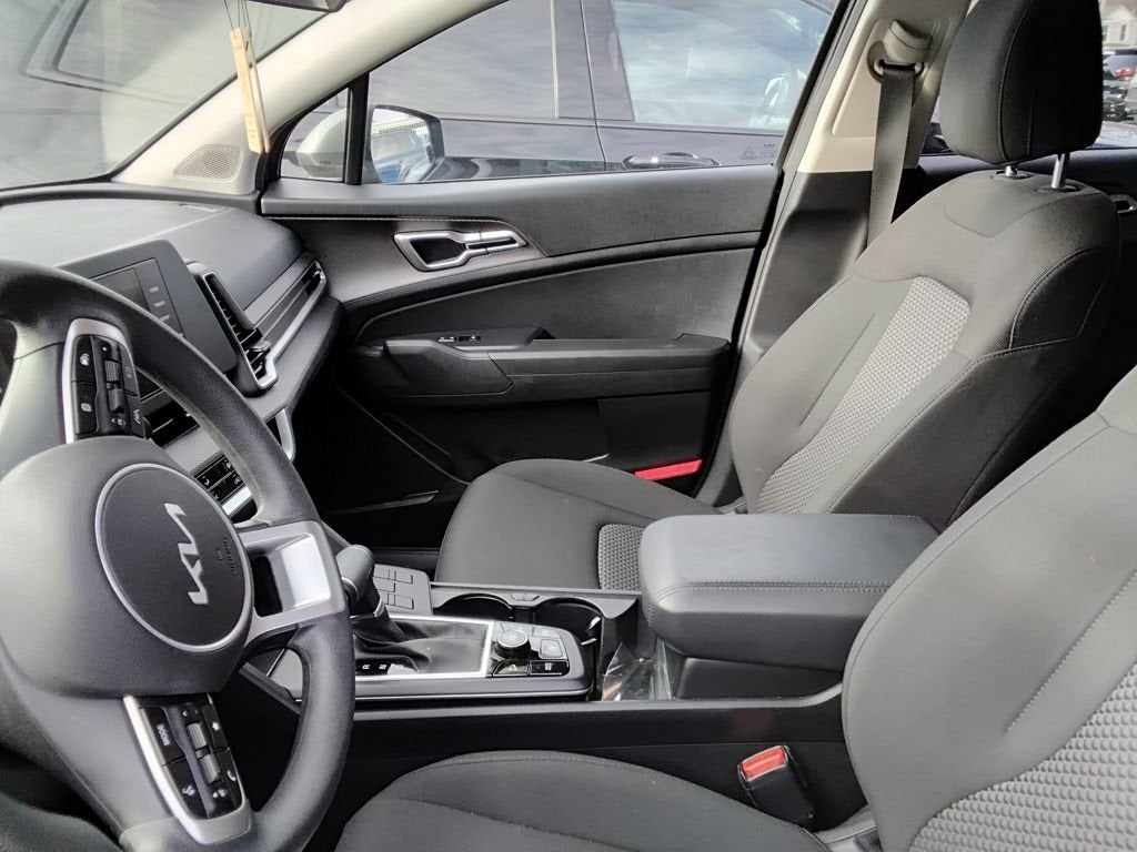 2025 Kia Sportage LX