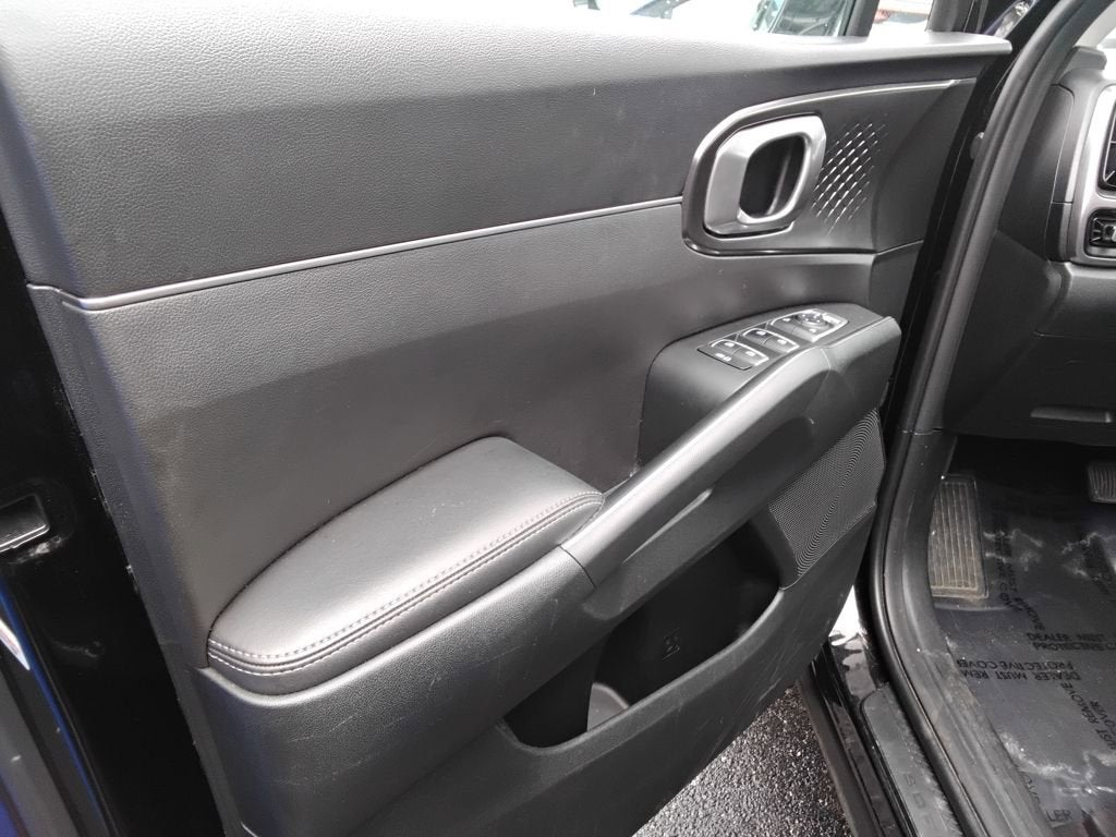 2022 Kia Sorento Hybrid S