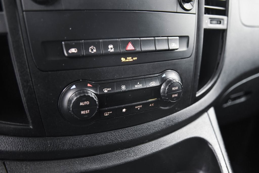 2016 Mercedes-Benz Metris Passenger Van NA