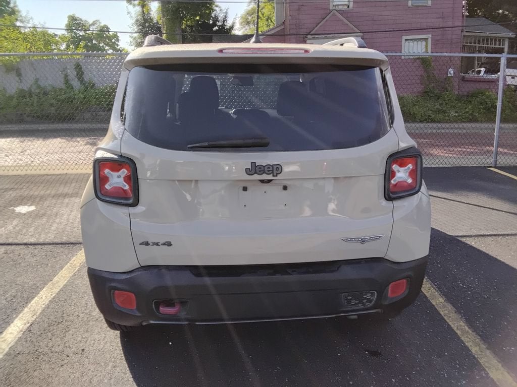 2017 Jeep Renegade Deserthawk
